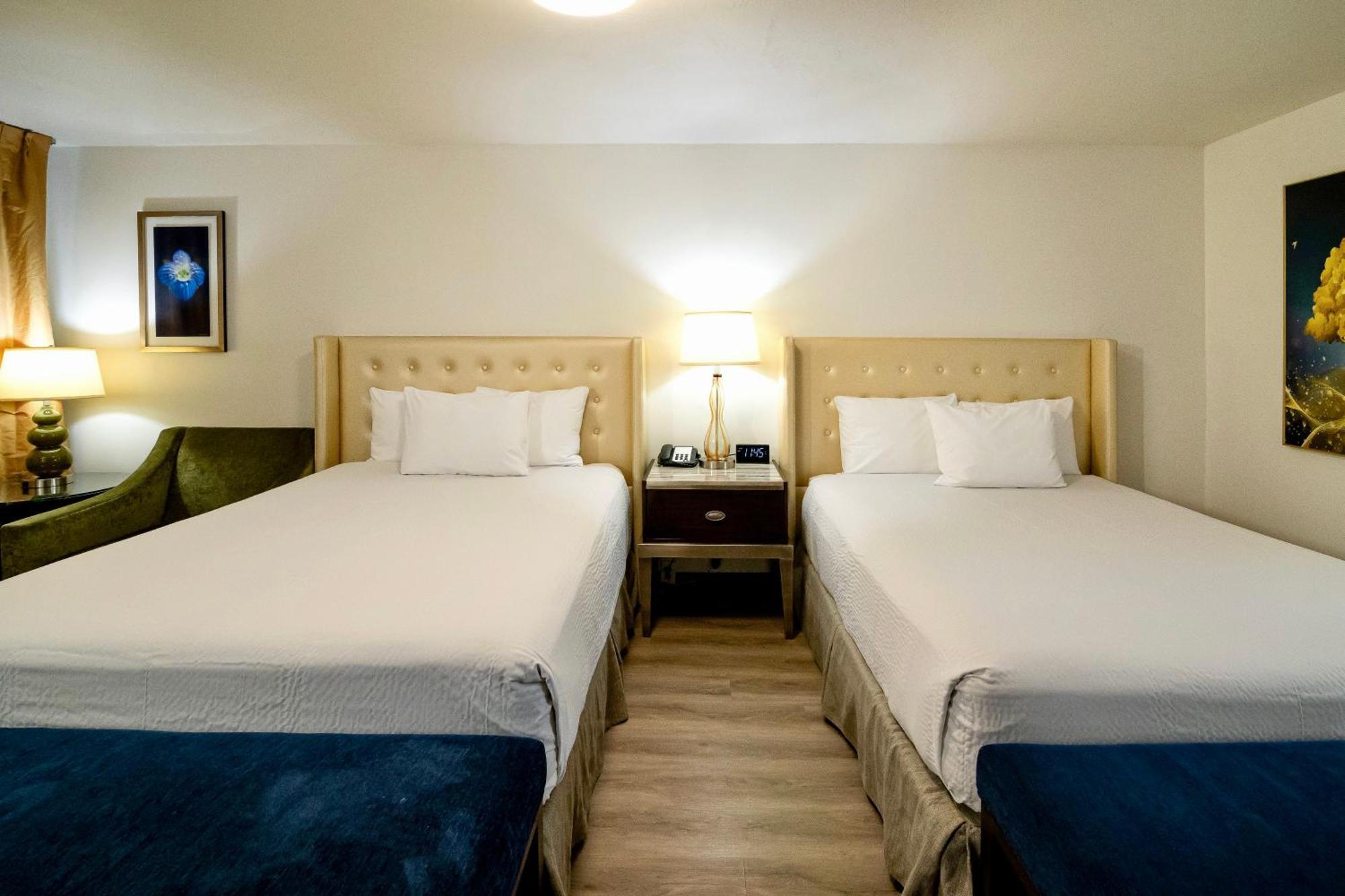 Ramada By Wyndham Yuma Motel Exterior foto