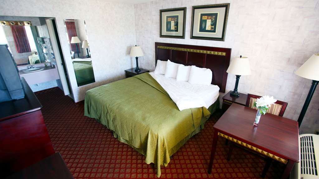 Ramada By Wyndham Yuma Motel Quarto foto